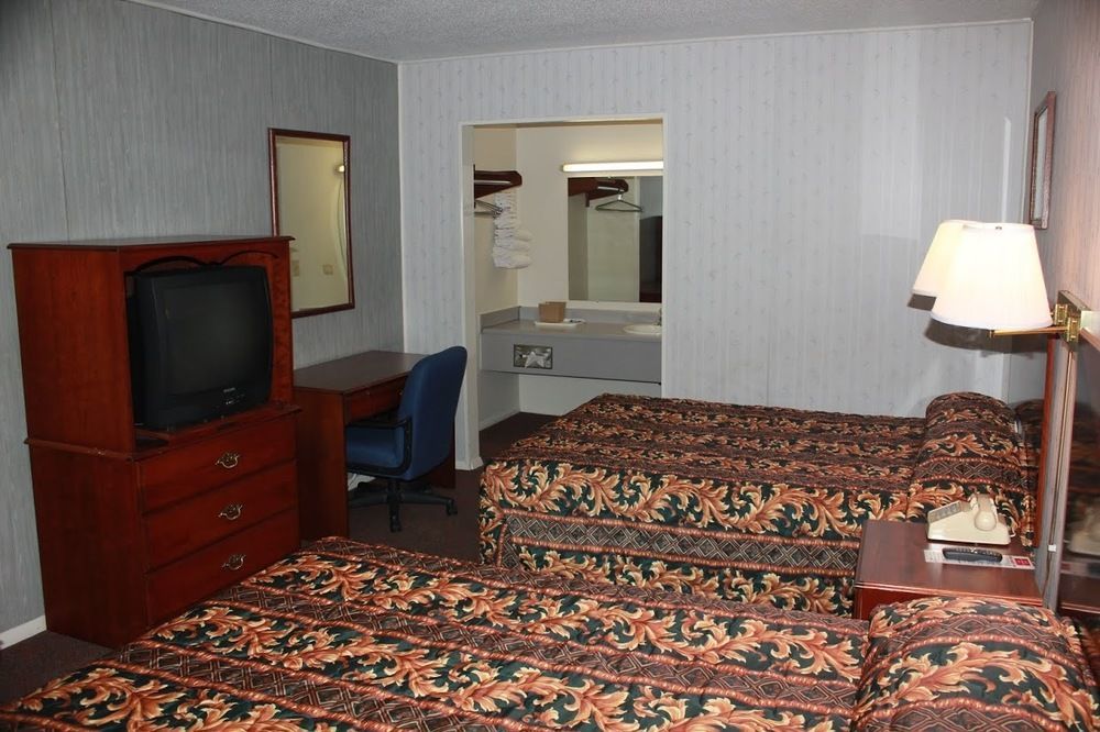 Red Carpet Inn - Луїсвілл Екстер'єр фото