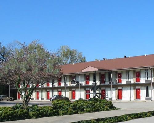Red Carpet Inn - Луїсвілл Екстер'єр фото